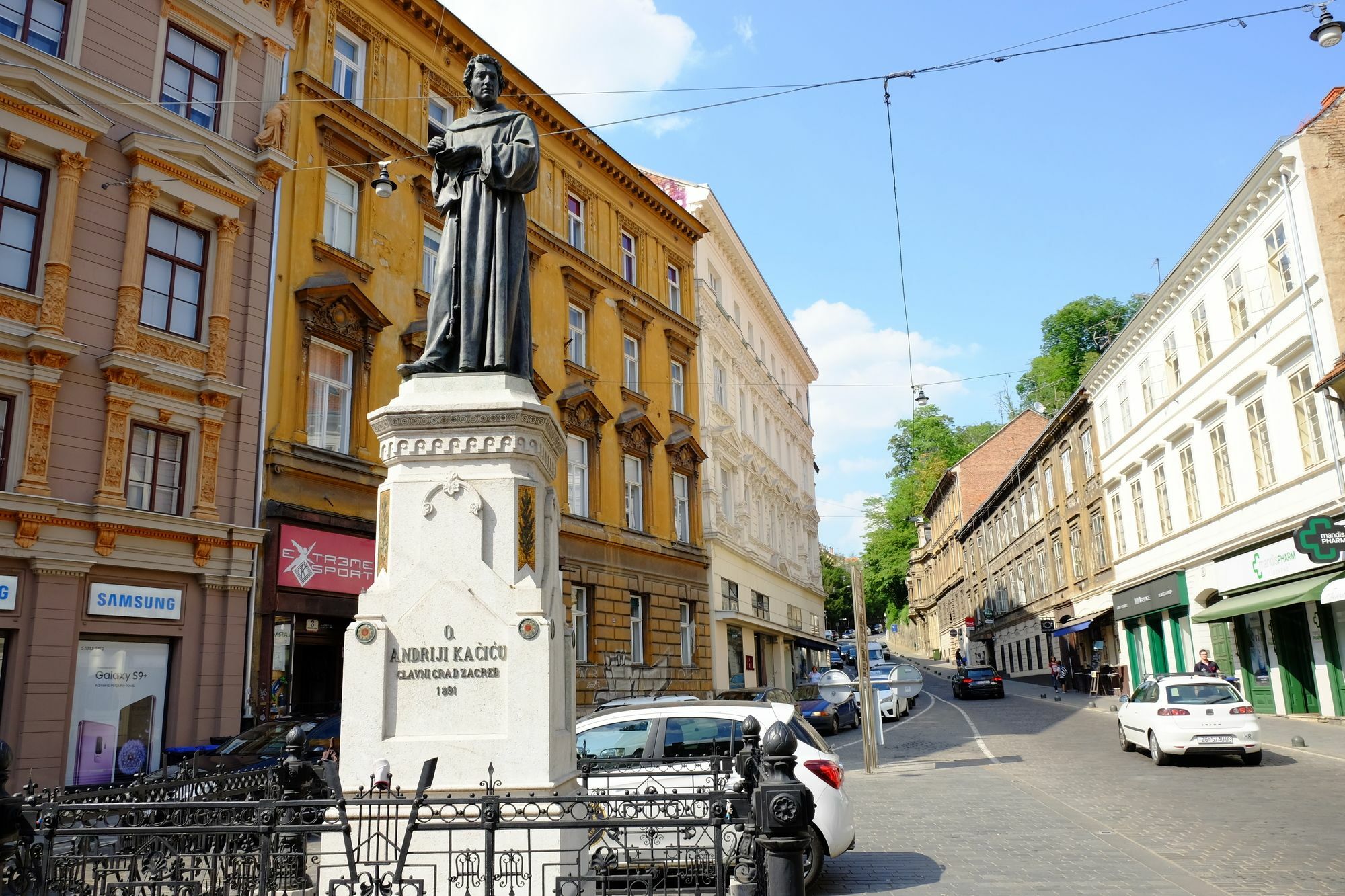 Lovecroatia Zagreb - 'Pax Nest' Kültér fotó